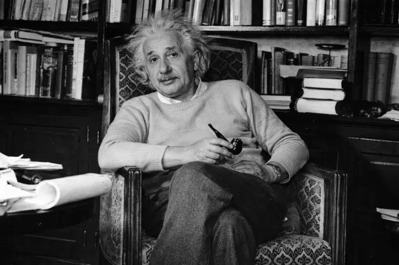 Albert Einstein IQ oz. inteligencni koeficient
